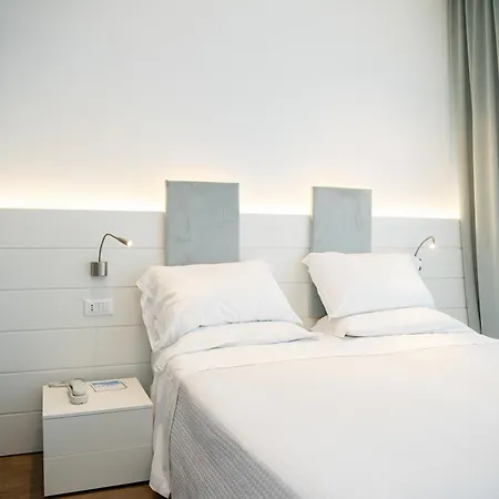 Hotel Majestic 3*