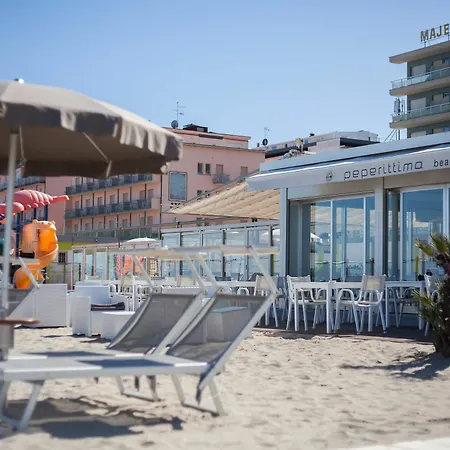 Majestic Otel 3*